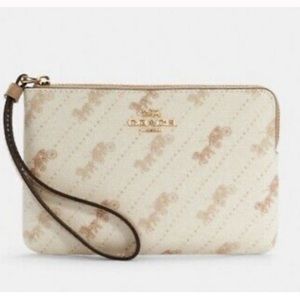 EUC Coach Wristlet
